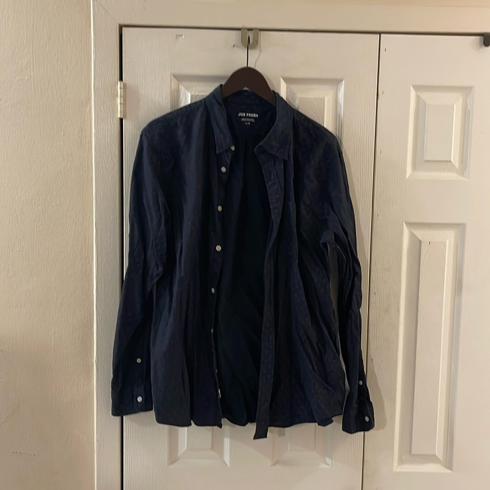 Joe Fresh Paisley pattern button down long sleeve shirt size large in blue/red